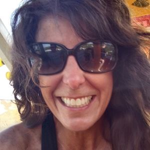 Meet your Posher, Dana